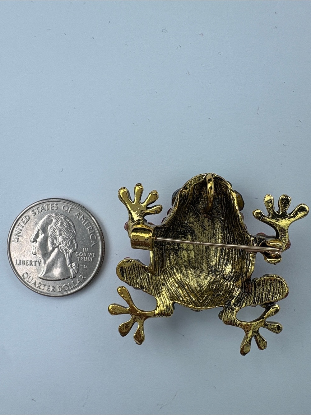 Crystal Frog Brooch/Pendant - Picture 3 of 3
